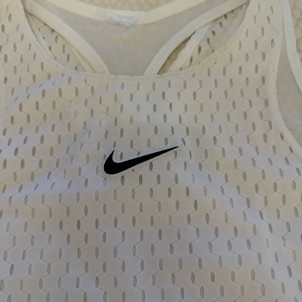 White Eyelet Sleeveless Dress - Picture 3 of 9